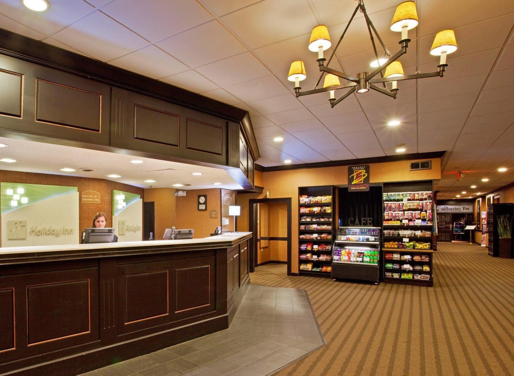 Best Western Plus Strongsville Cleveland Extérieur photo